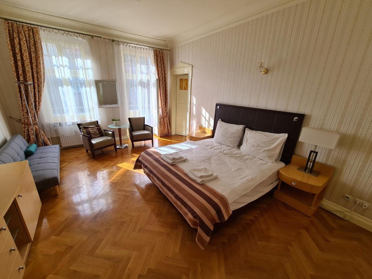 Apartament Krysztalowy Katowice Buitenkant foto