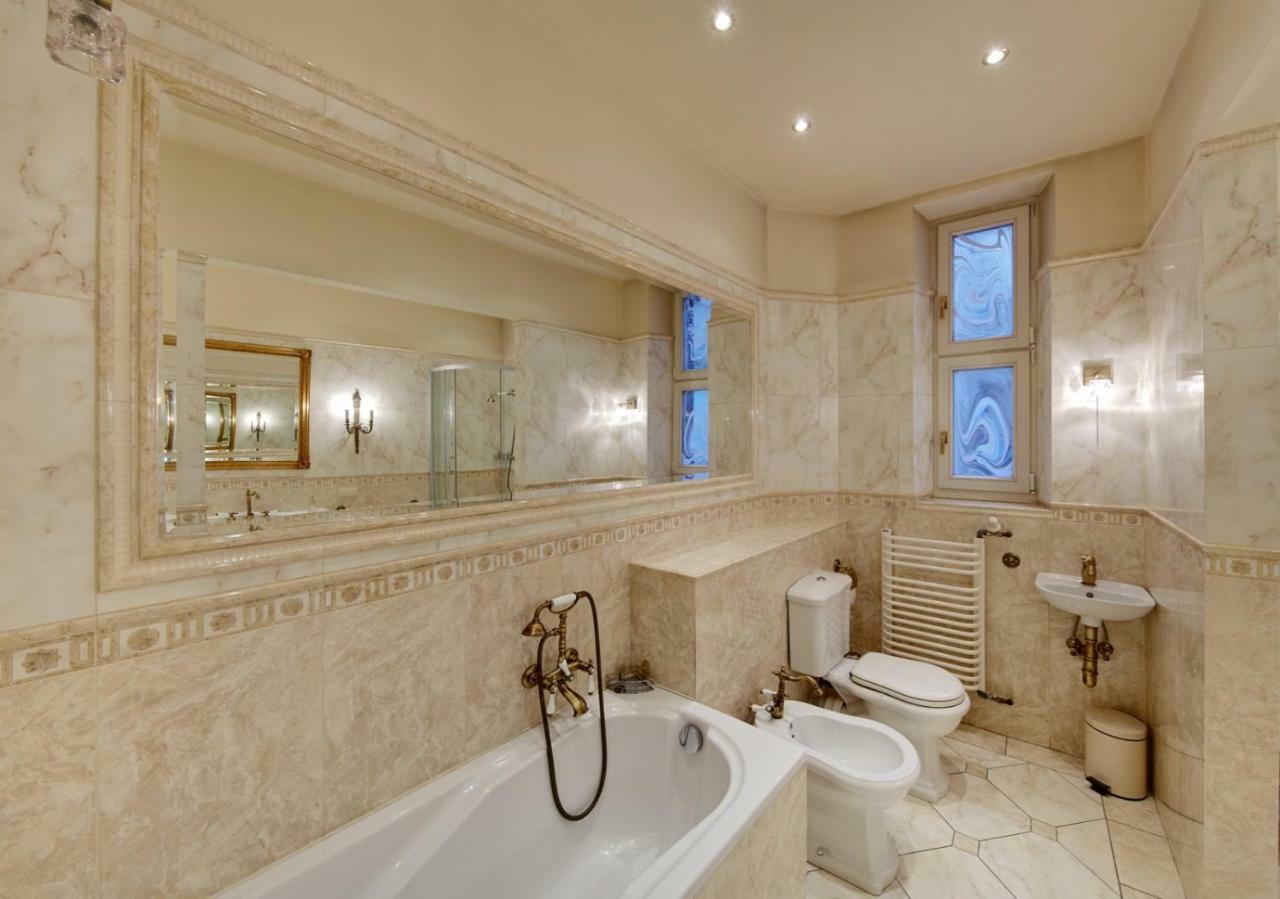 Apartament Krysztalowy Katowice Buitenkant foto
